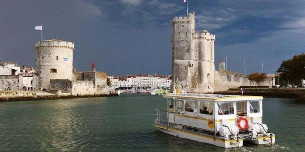 Au Coeur Du Centre Ville De La Rochelle Au Calme Avec Stationnement Gratuit 外观 照片